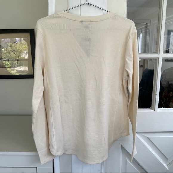 Eddie Bauer Women's Casual Top - Picture 2 of 9